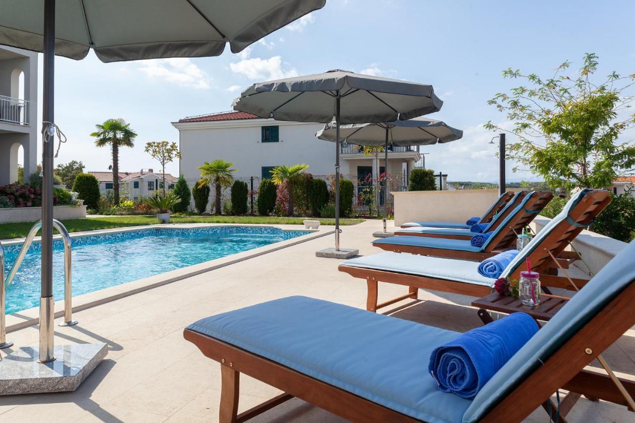 Deluxe Apartments Vila Carissa Malinska Εξωτερικό φωτογραφία