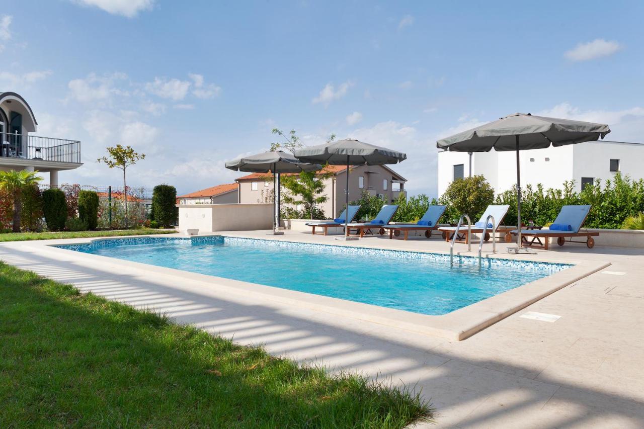 Deluxe Apartments Vila Carissa Malinska Εξωτερικό φωτογραφία